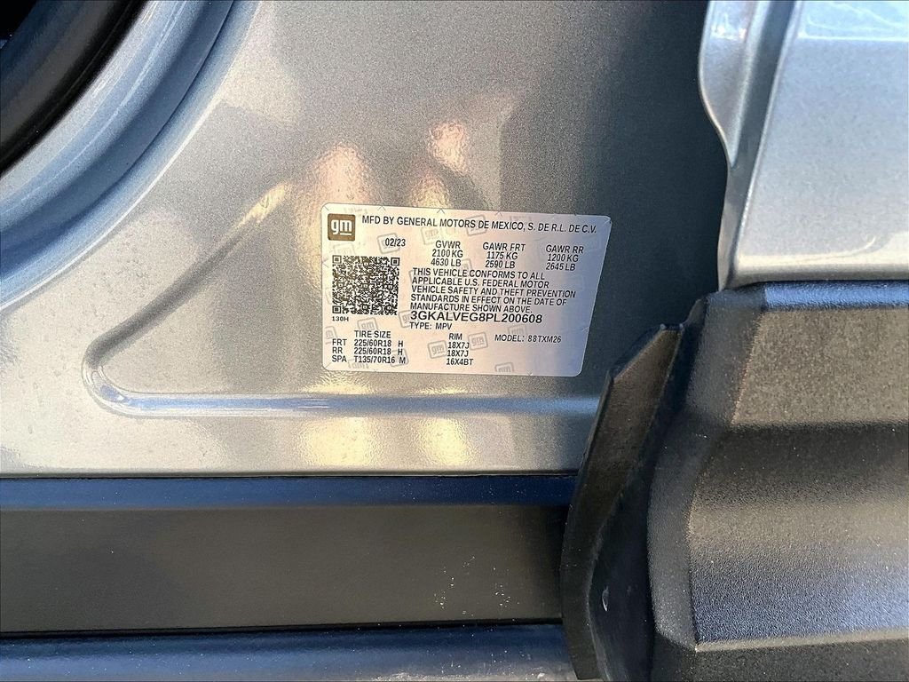 Used 2023 Silver GMC SLT image 28