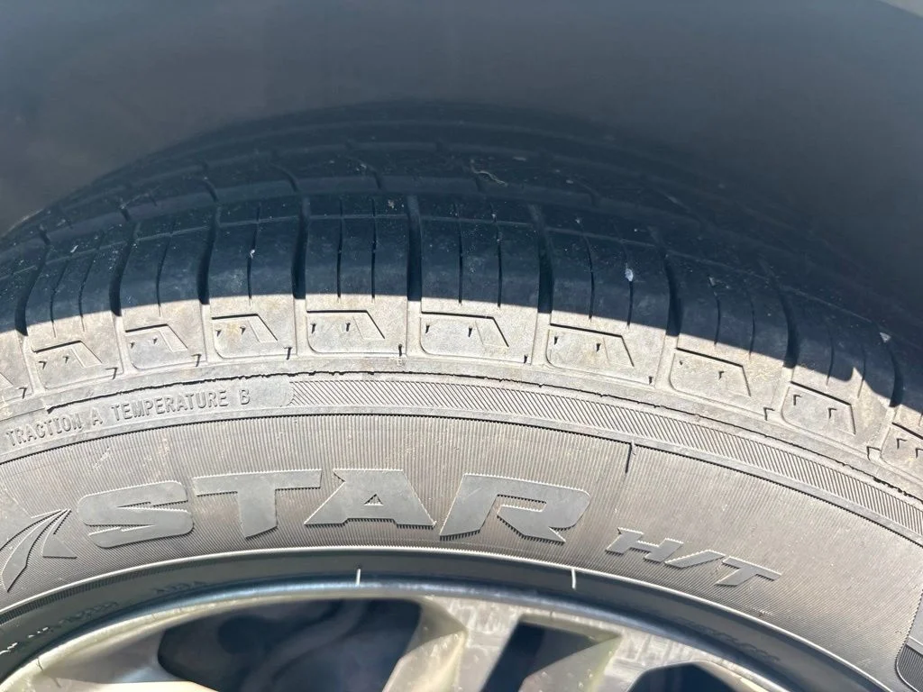 Used 2018 White Hyundai 2.4 Base image 15