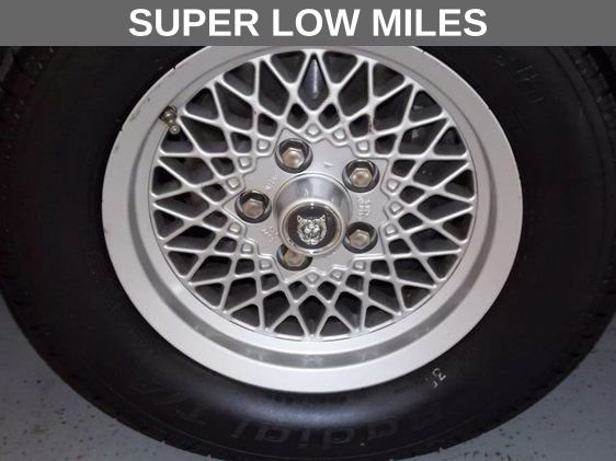 Used 1993  Jaguar Base image 17