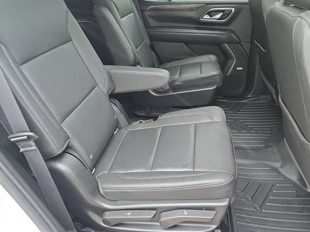 Certified Used 2021 SUMMIT WHITE Chevrolet Z71 image 28