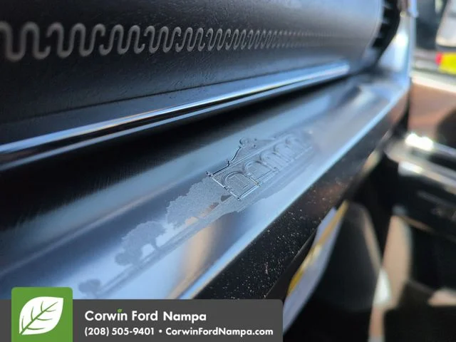 New 2026 Star White Metallic Tri-Coat Ford F-350® King Ranch® image 21