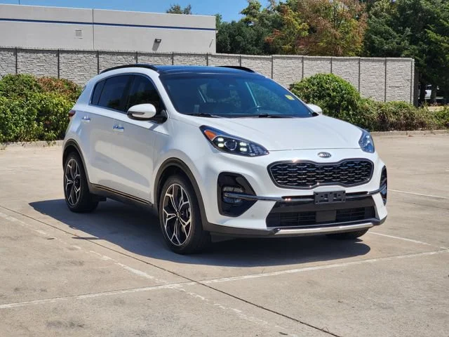 Used 2022 White Kia SX Turbo image 3