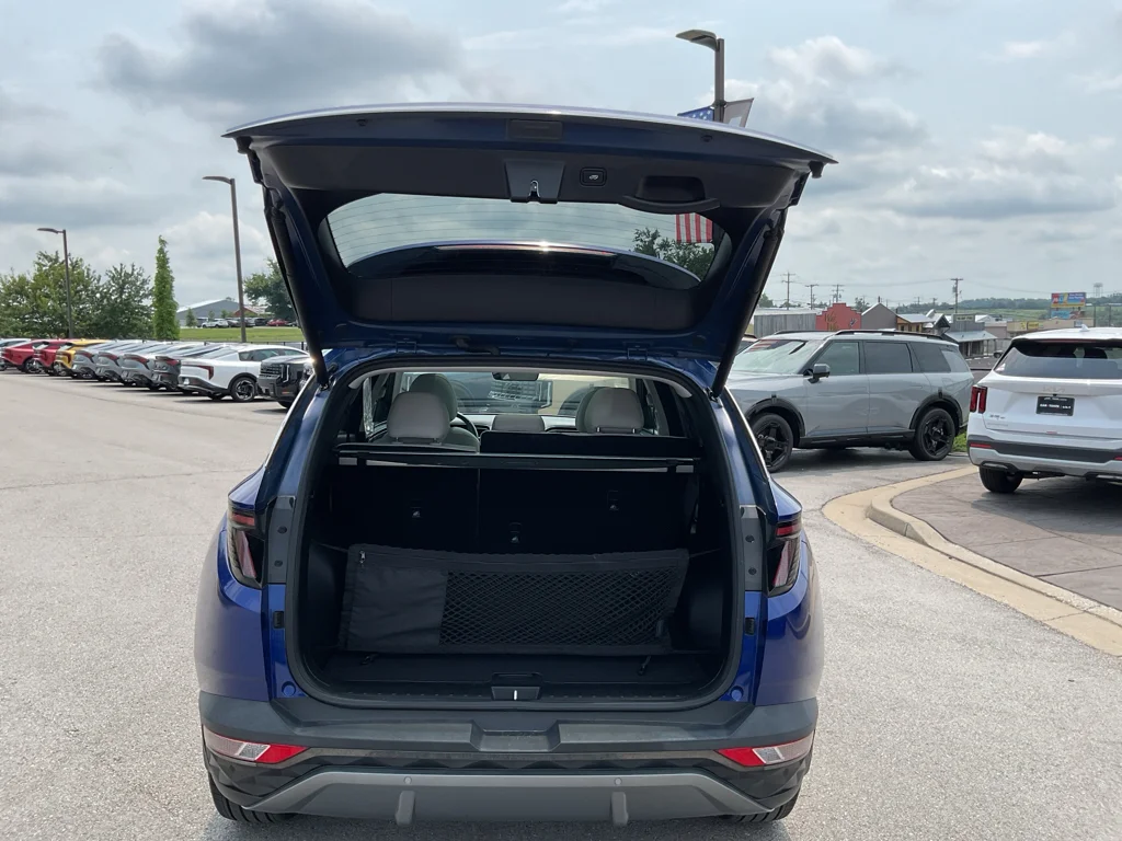 Used 2024 Intense Blue Hyundai Limited image 16