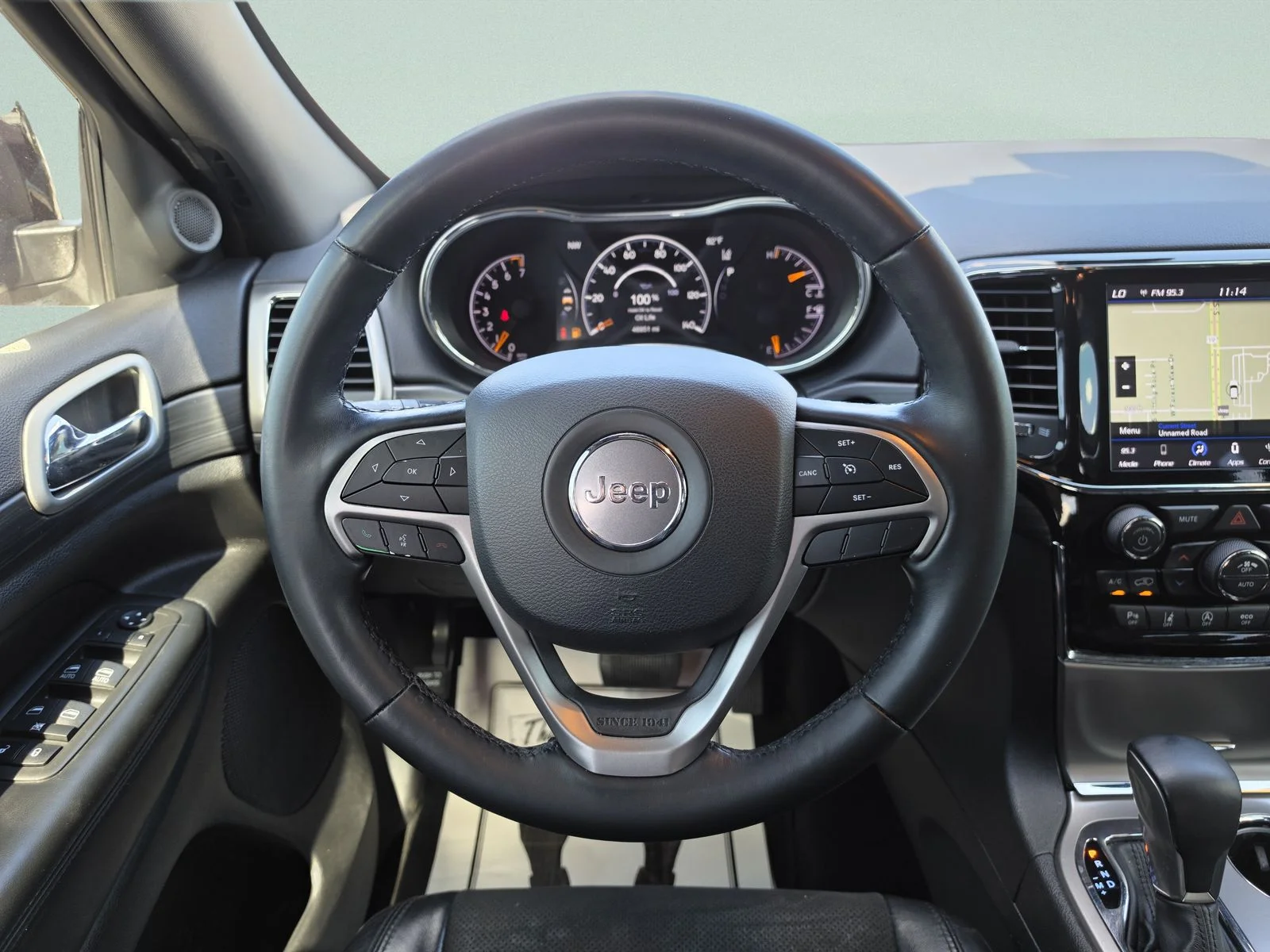 Used 2022 Black Jeep Laredo X image 21
