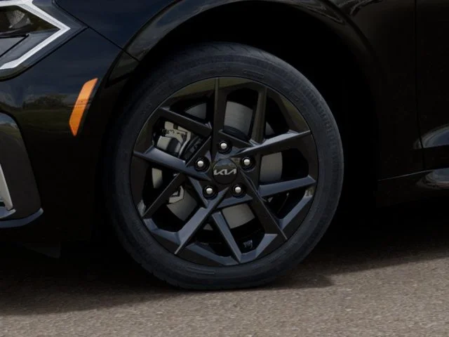New 2027 Aurora Black Pearl Kia LXS image 9