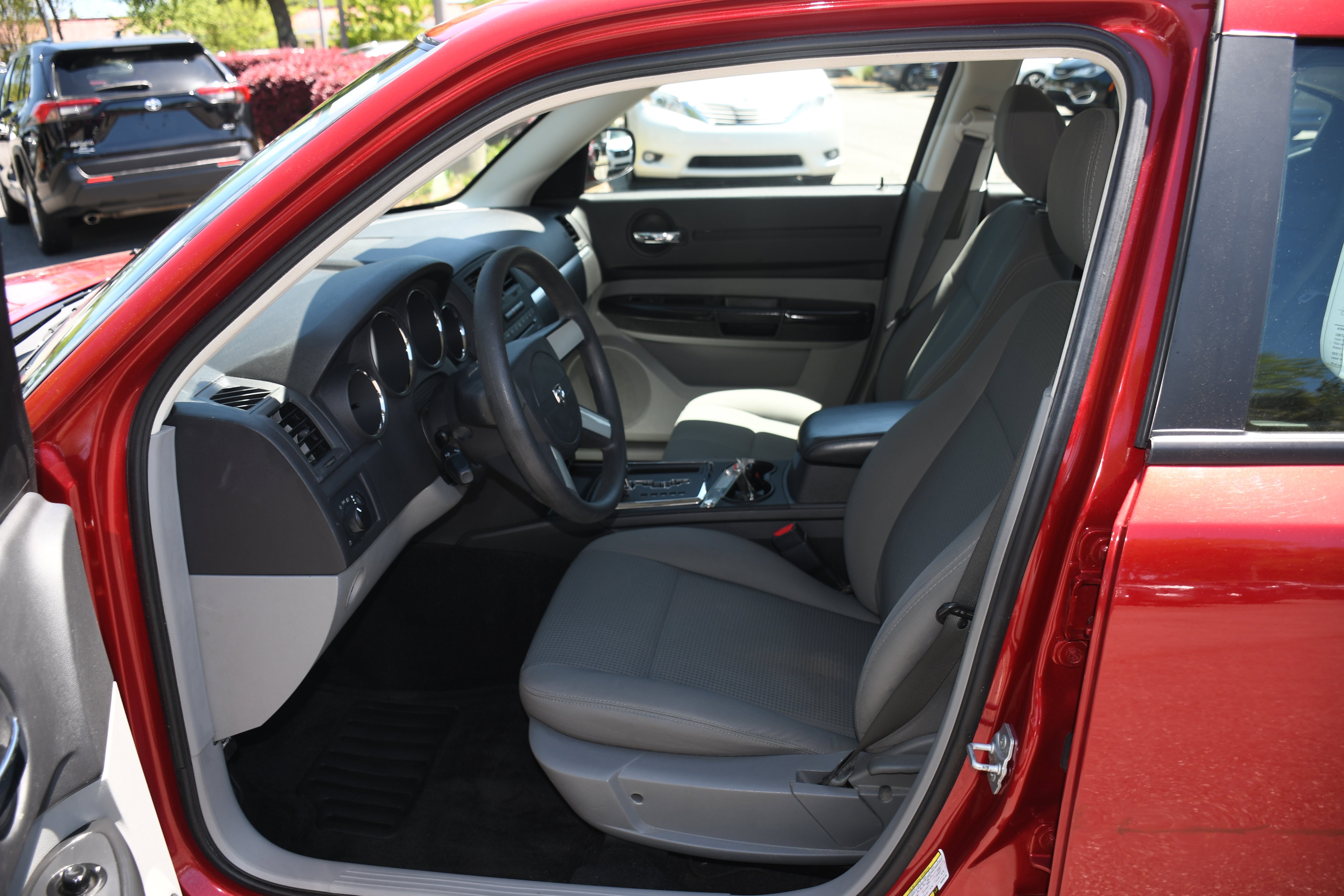 Used 2008 Red Dodge SE image 6