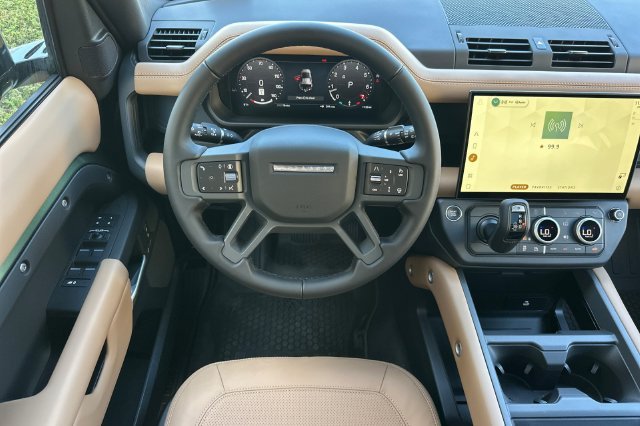 New 2026 Woolstone Green Land Rover S image 13