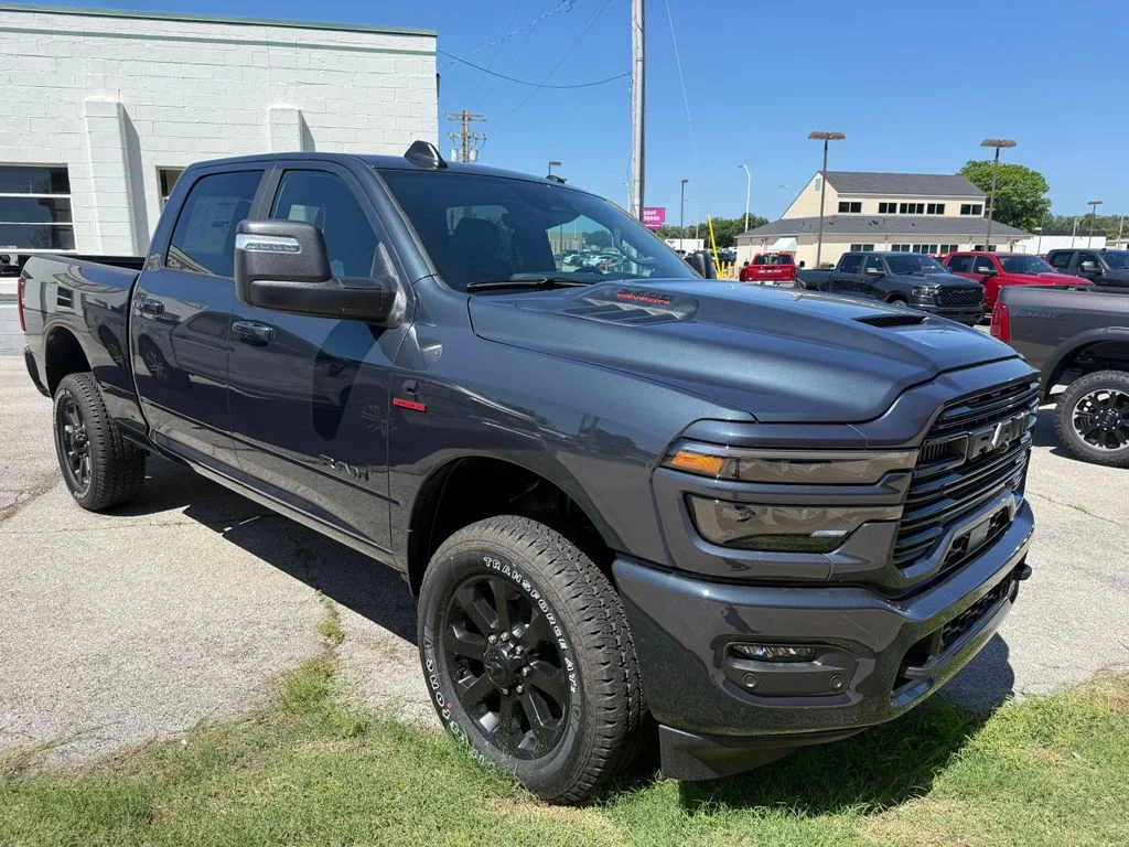 New 2026 Blue Ram Laramie image 9