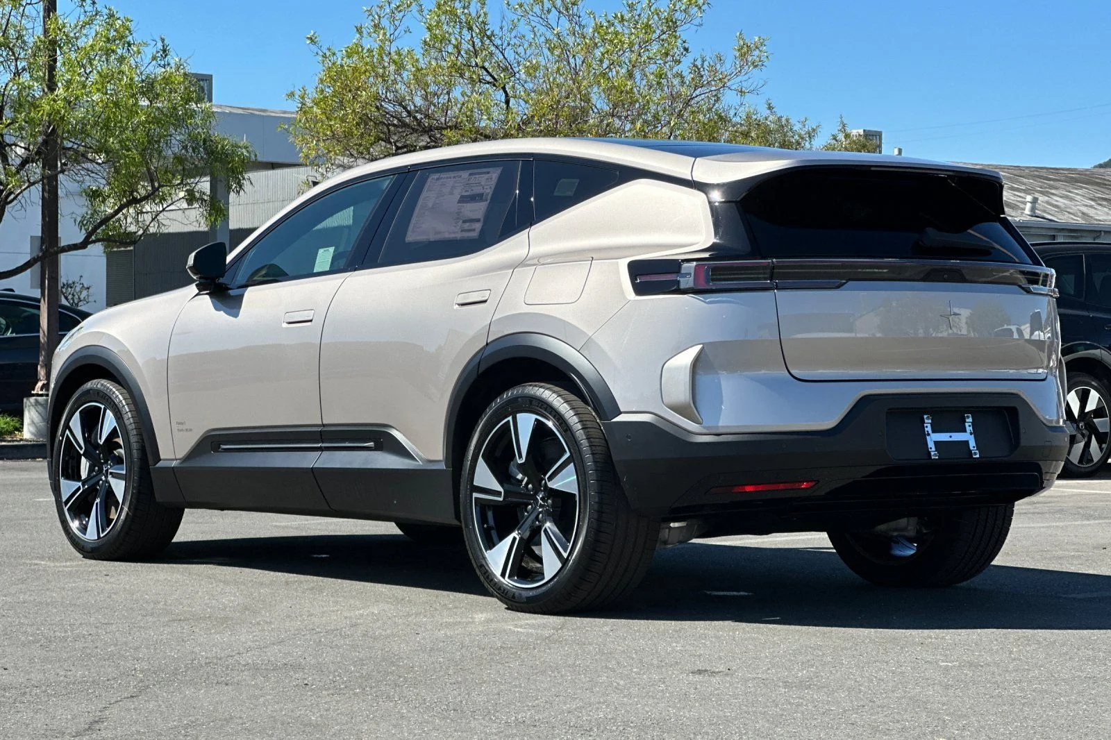 Used 2025 Jupiter Metallic Polestar Long Range Dual Motor Launch Edition image 6
