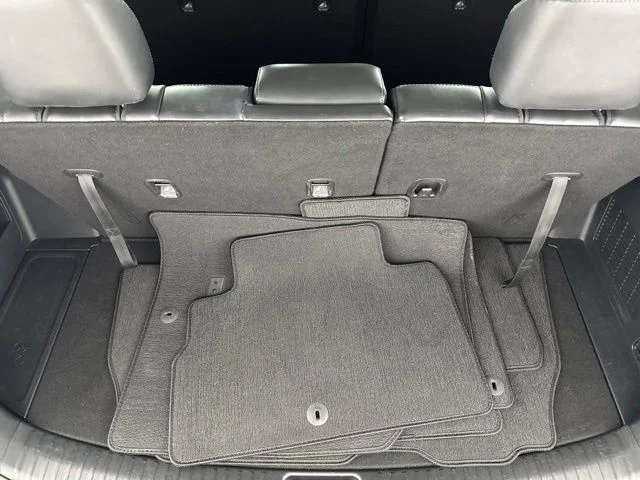 Used 2020 Gray Kia EX image 28