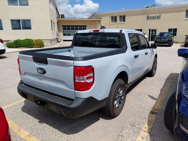 Used 2025 White Ford XLT image 2