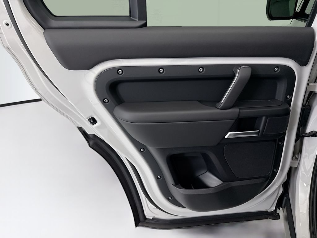 New 2026 Borasco Grey Land Rover X-Dynamic SE image 25