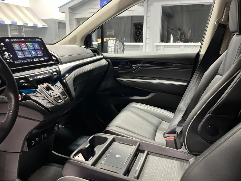 2025 Honda Odyssey Touring - Photo 60