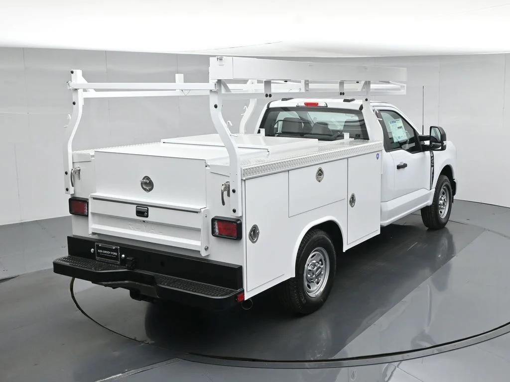 New 2026 White Ford XL image 39