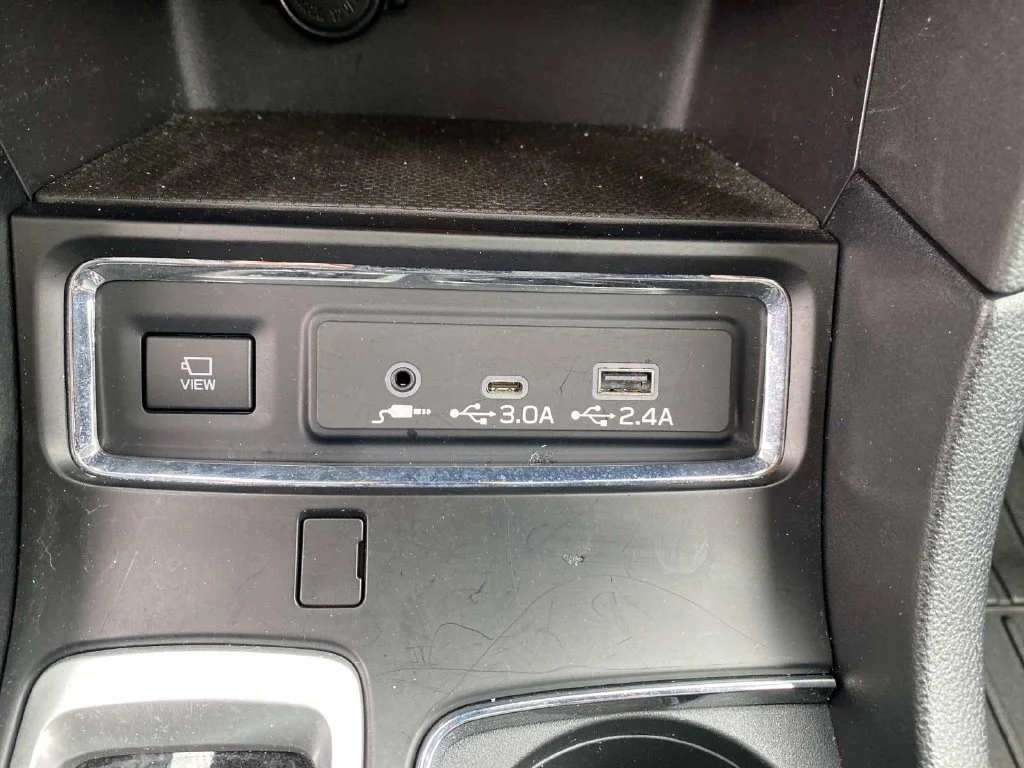 Used 2023 Silver Subaru Limited image 16