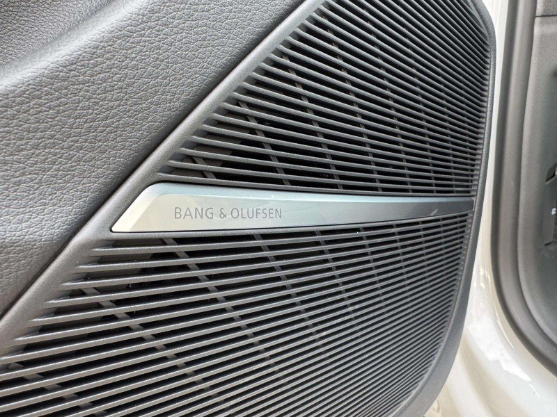 New 2026 Glacier White Metallic Audi Premium Plus image 20