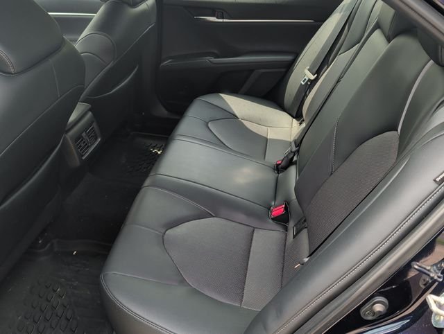 Used 2022  Toyota XSE image 23
