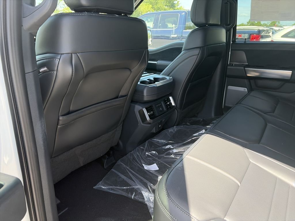 New 2026 Star White Metallic Tri-Coat Ford Platinum® image 30