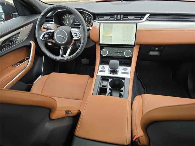 2026 Jaguar F-Pace R-Dynamic S - Photo 24