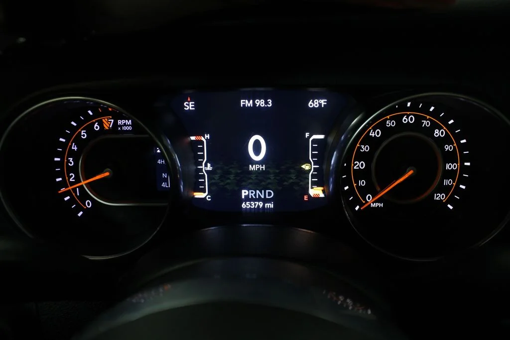 Used 2020 White Jeep Overland image 23