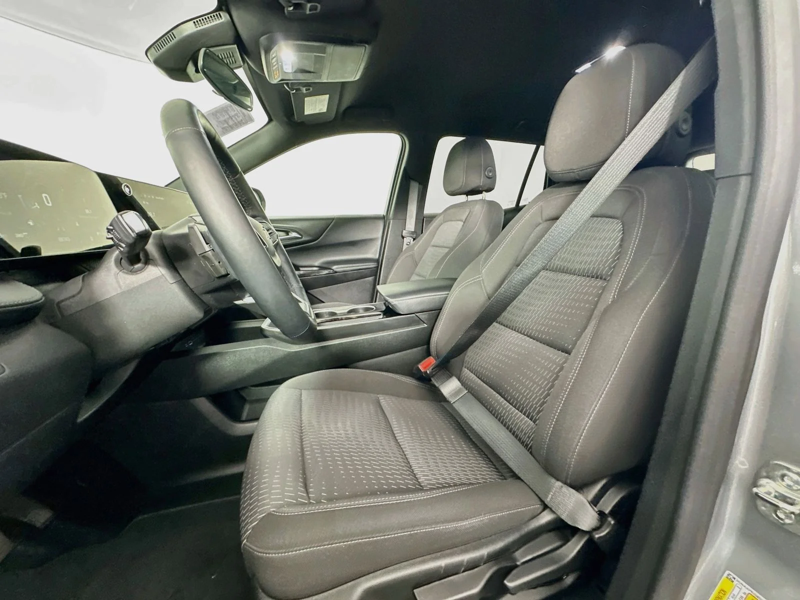 Used 2025 Sterling Gray Metallic Chevrolet LT image 22