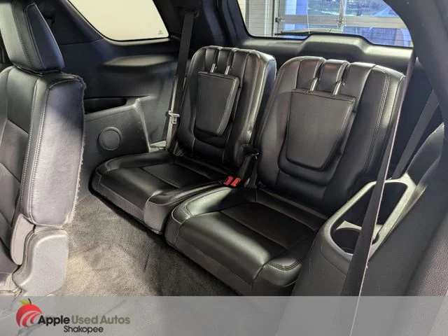 Used 2011 Silver Ford XLT image 31