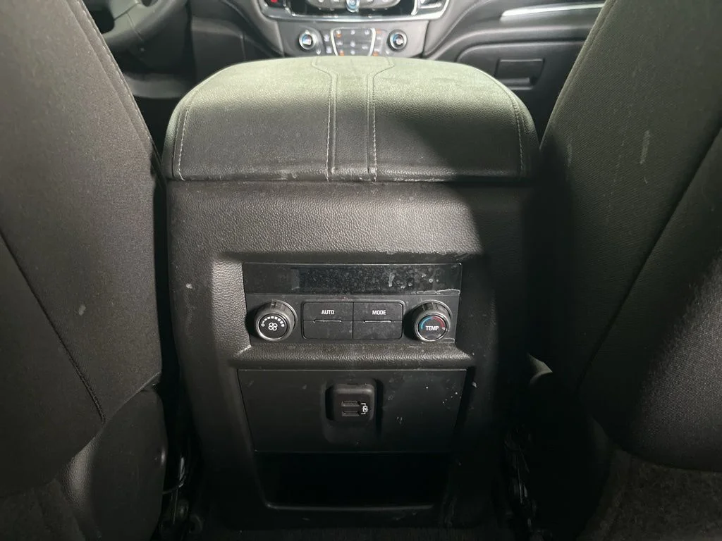 Used 2023 Gray Chevrolet LT image 18