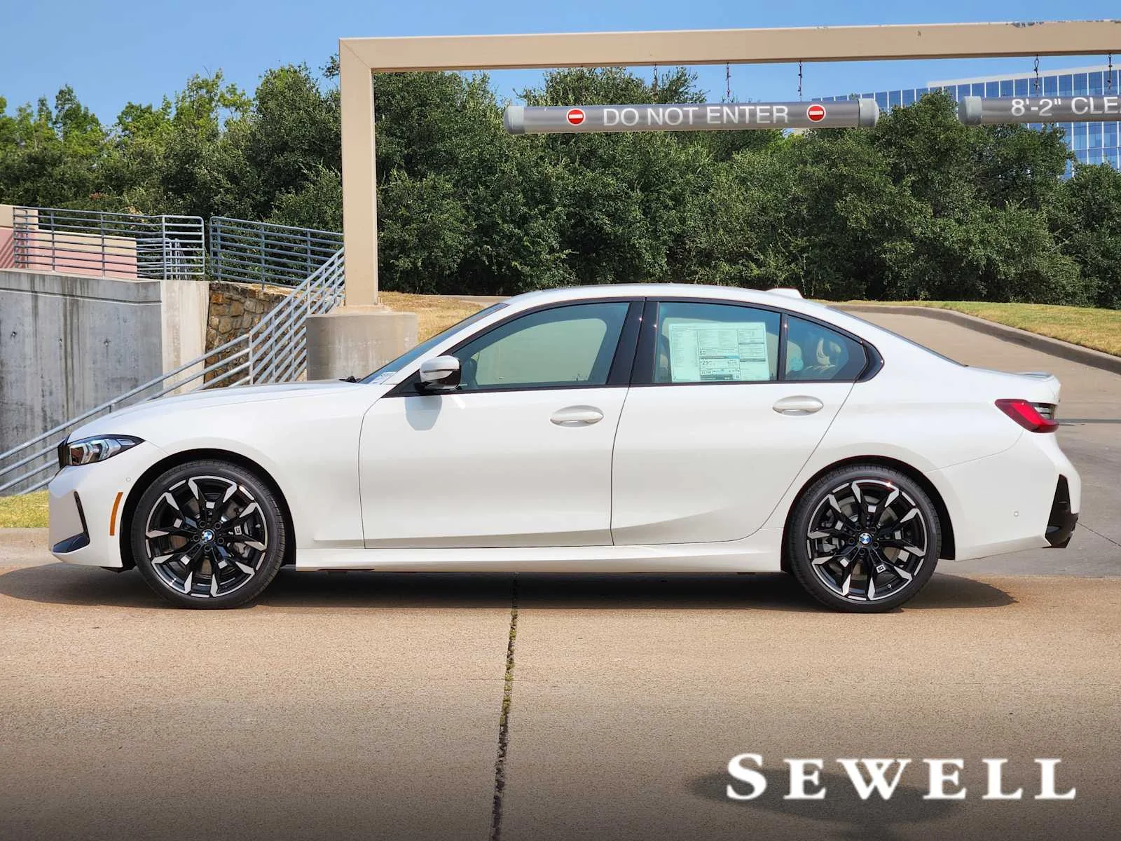 New 2026 Alpine White BMW 330i NA xDrive image 2
