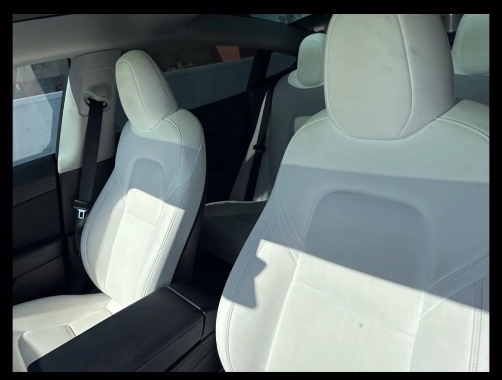 Used 2023  Tesla 4DR RWD image 10