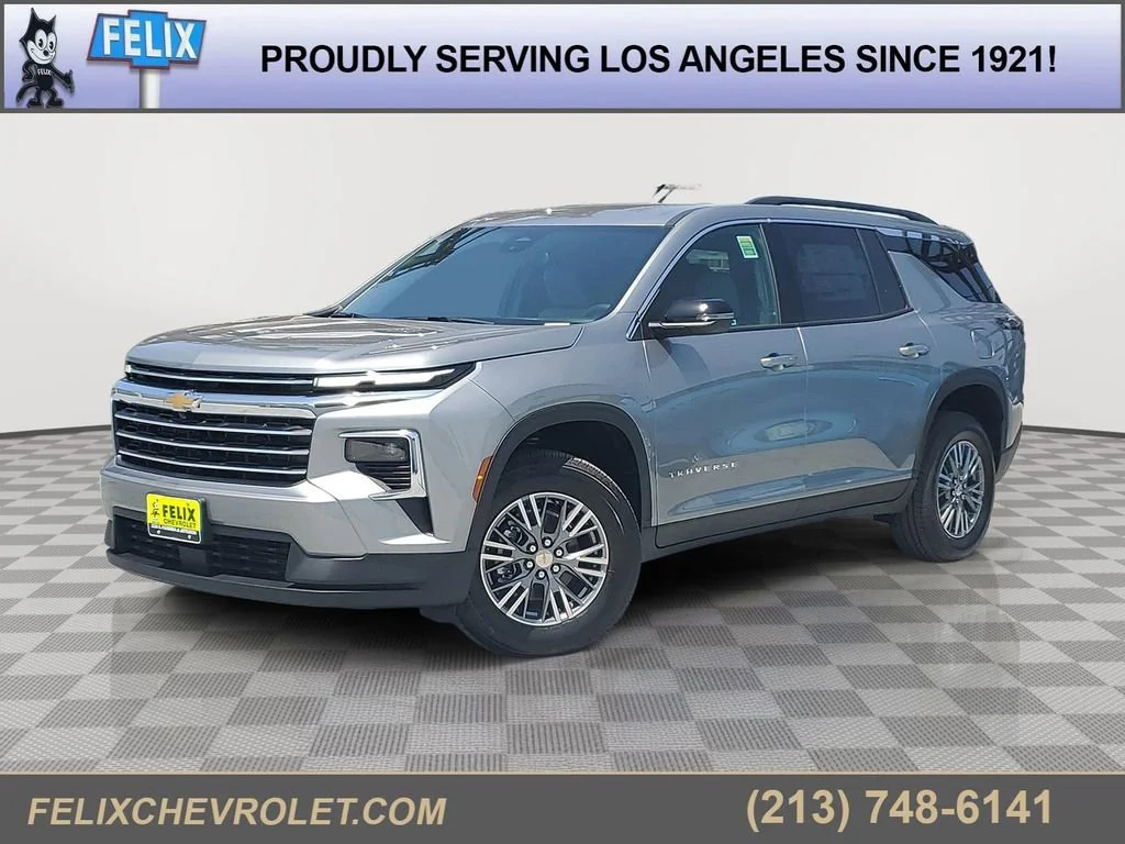 2026 Chevrolet Traverse FWD LT's photo