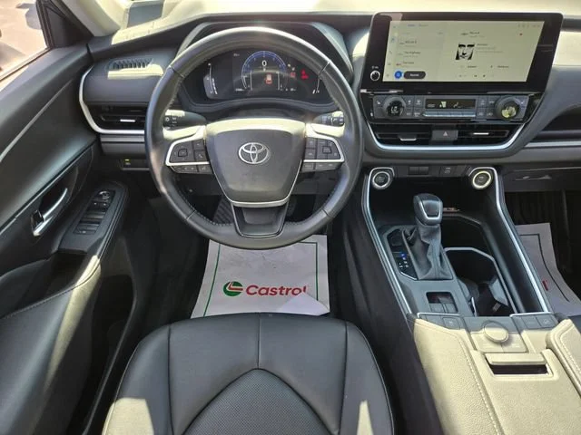 Used 2025 Gray Toyota XLE image 13