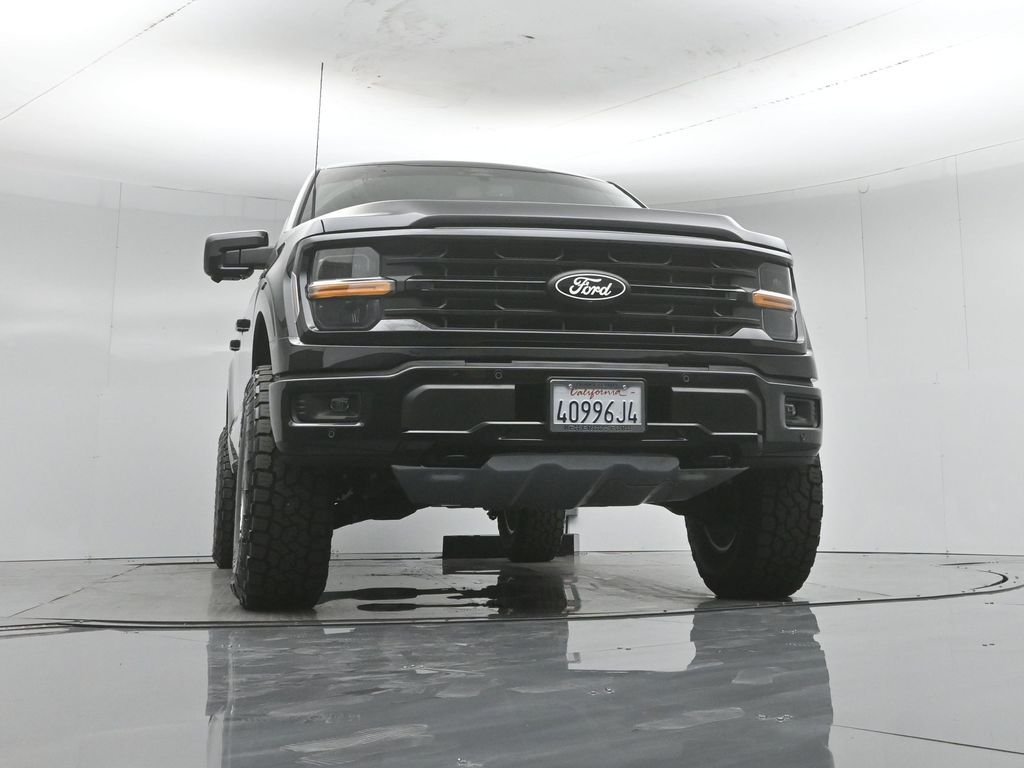 Used 2025 Black Ford XLT image 47