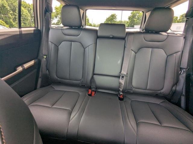 New 2026 Silver Zynith Clearcoat Jeep Limited image 20