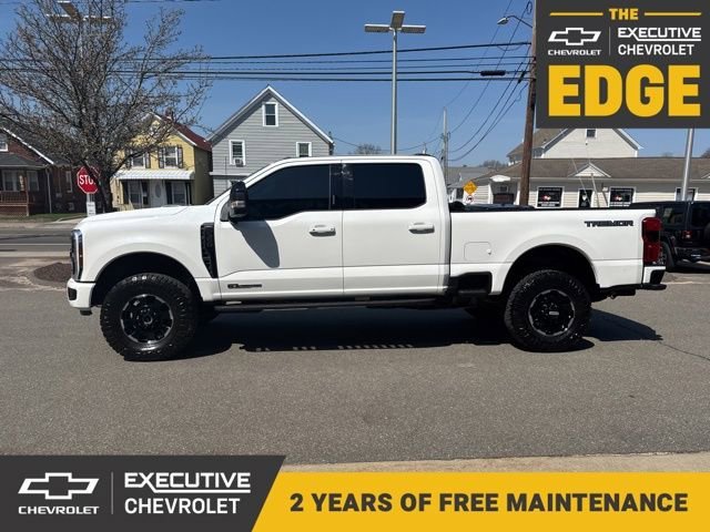 2026 Ford F-350 Lariat 4x4 Crew Cab 6-3/4' Box SRW's photo