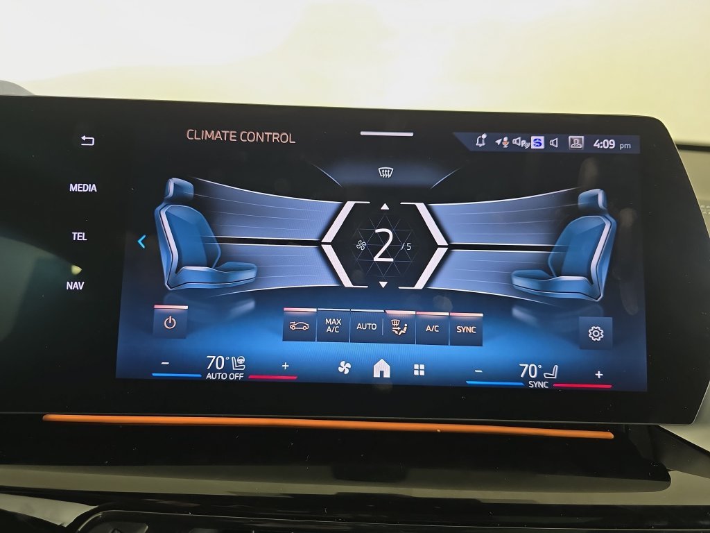 2026 BMW X2 28i - Photo 24