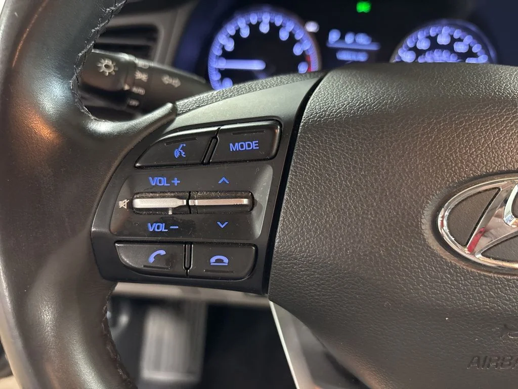 Used 2020 Gray Hyundai Value Edition image 13