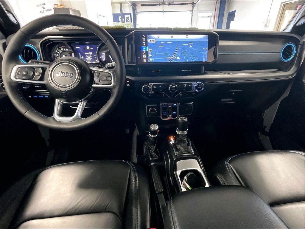 Used 2024 Silver Jeep High Altitude 4xe image 21