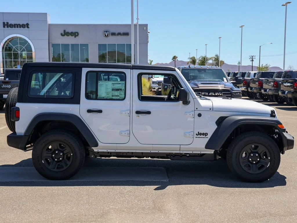 New 2026 Bright White Clearcoat Jeep Unlimited Sport image 2