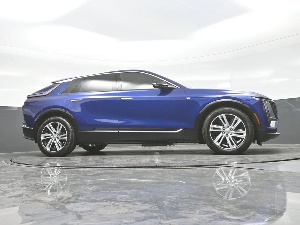 Used 2024 Blue Cadillac Tech image 21