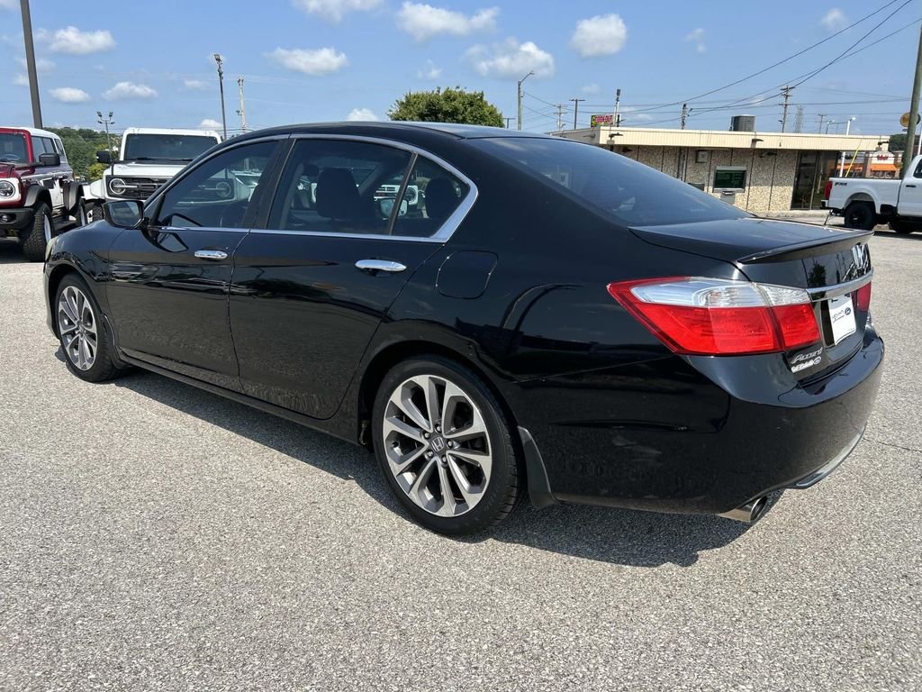 Used 2014 Crystal Black Honda Sport image 6