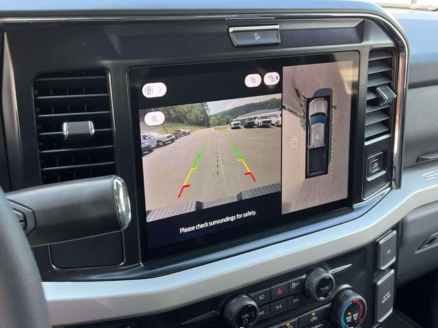 New 2027 Agate Black Metallic Ford F-250® XLT image 28
