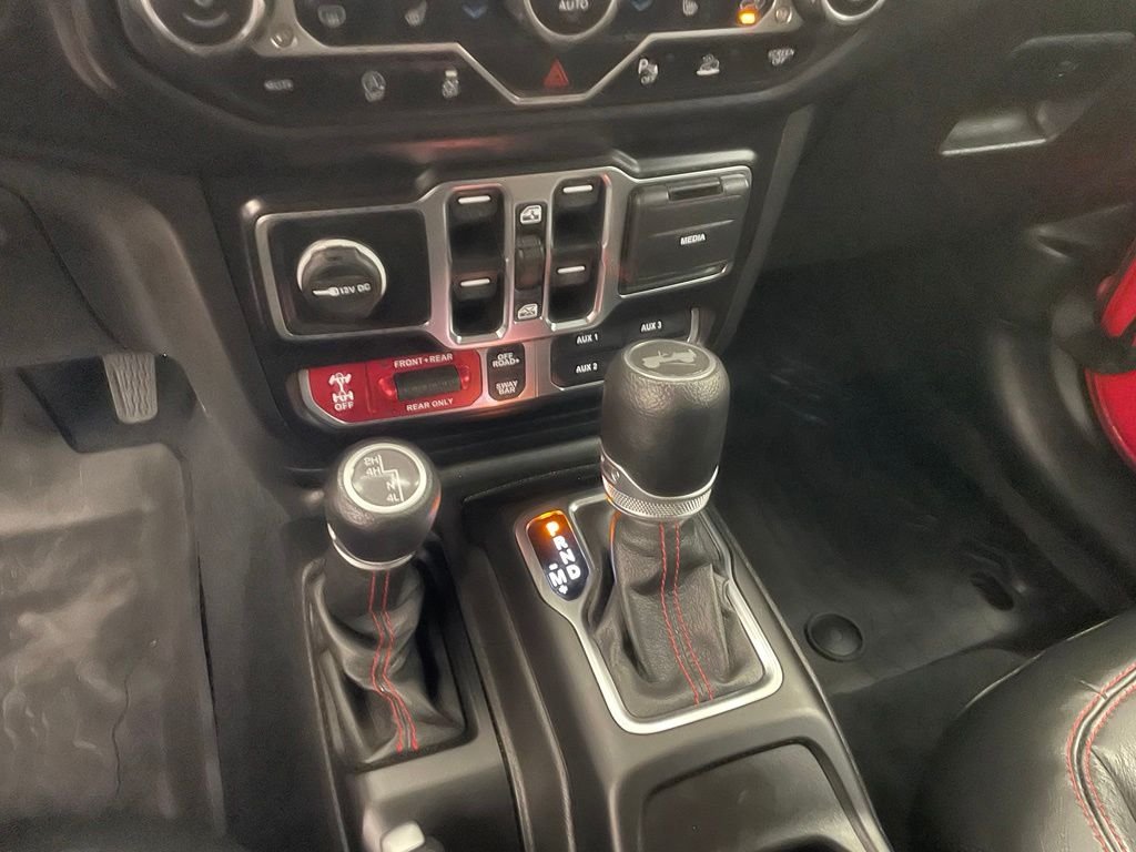 Used 2022 Red Jeep Unlimited Rubicon image 20