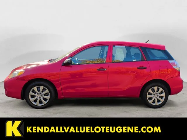 Used 2005 Red Toyota Base image 8