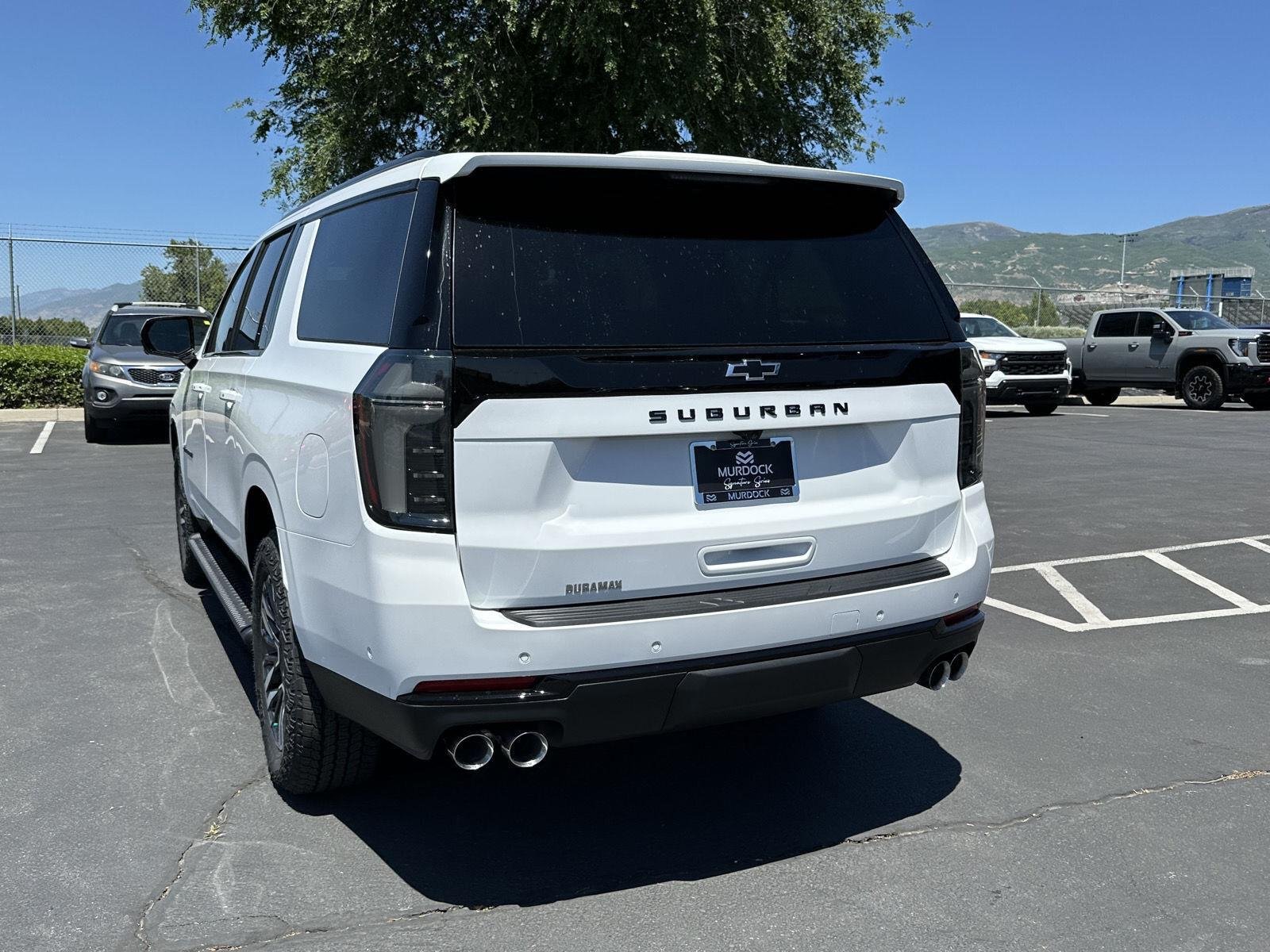 2026 Chevrolet Suburban Z71 - Photo 11