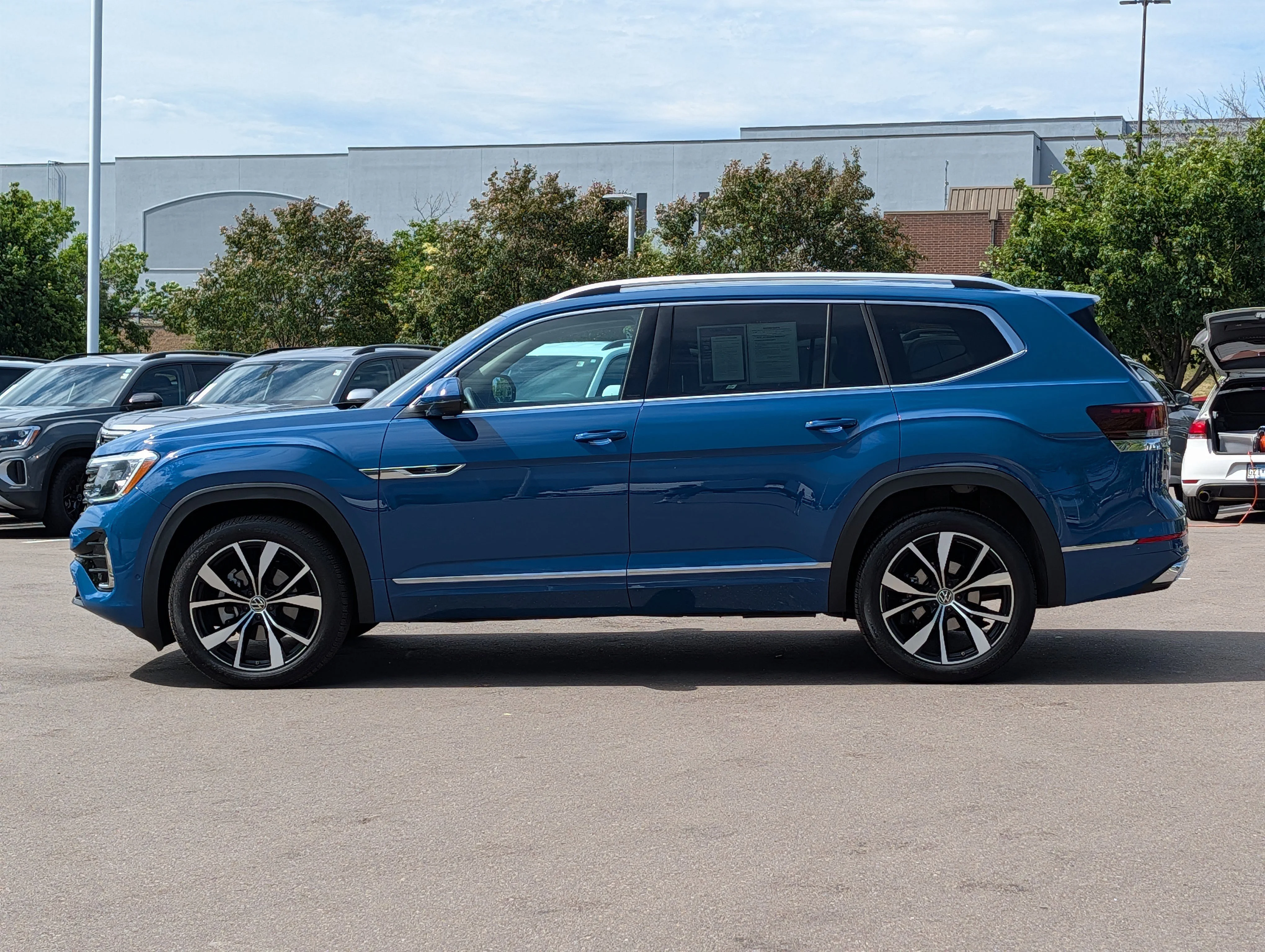 Certified Used 2025 Blue Volkswagen 2.0T SEL Premium R-Line image 4