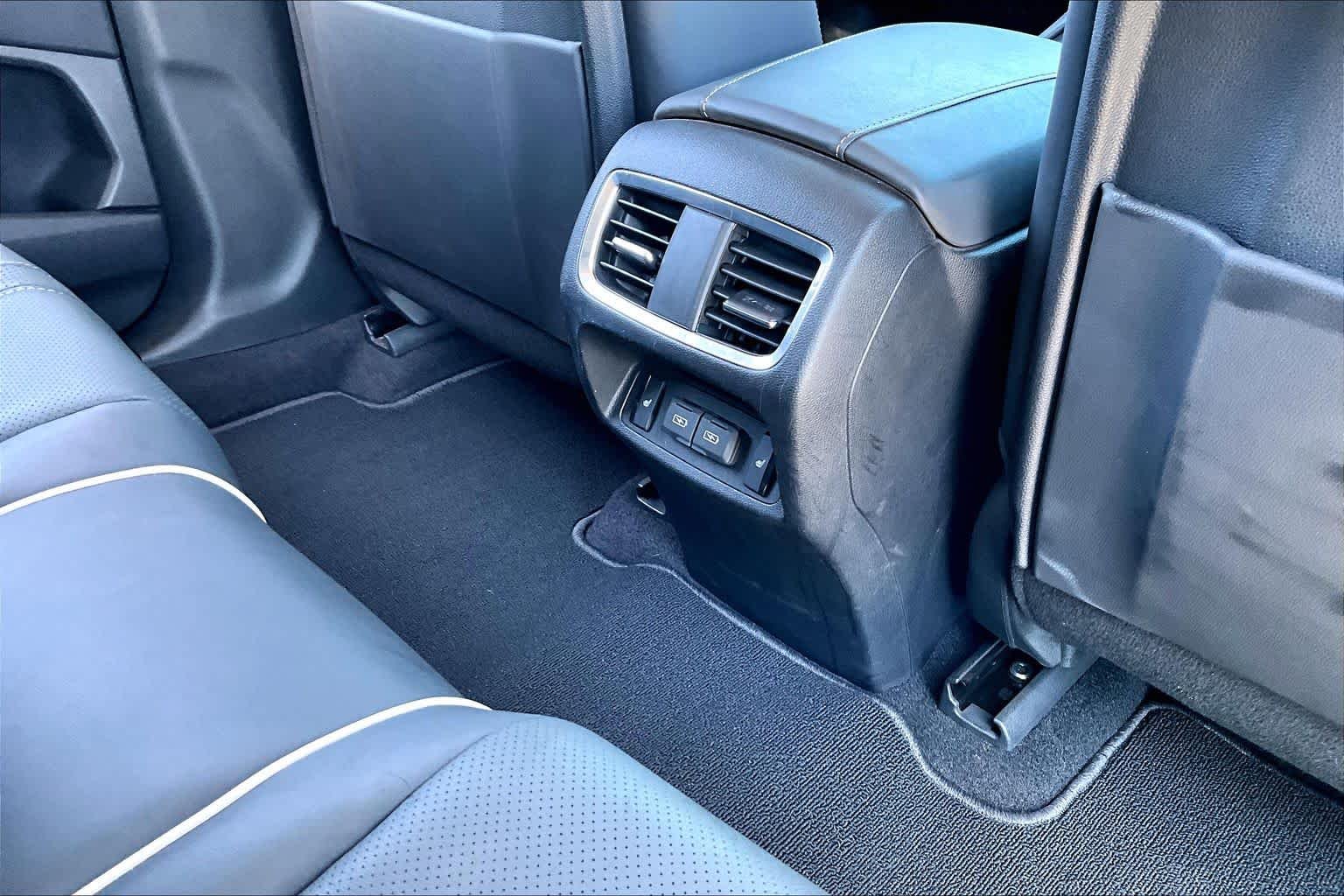 Used 2019 Majestic Black Pearl Acura w/Advance Pkg image 10