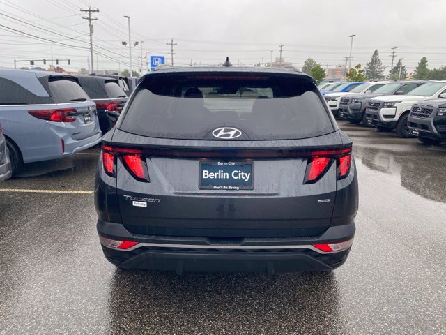 Used 2024 Dark Gray Metallic Hyundai SEL image 4