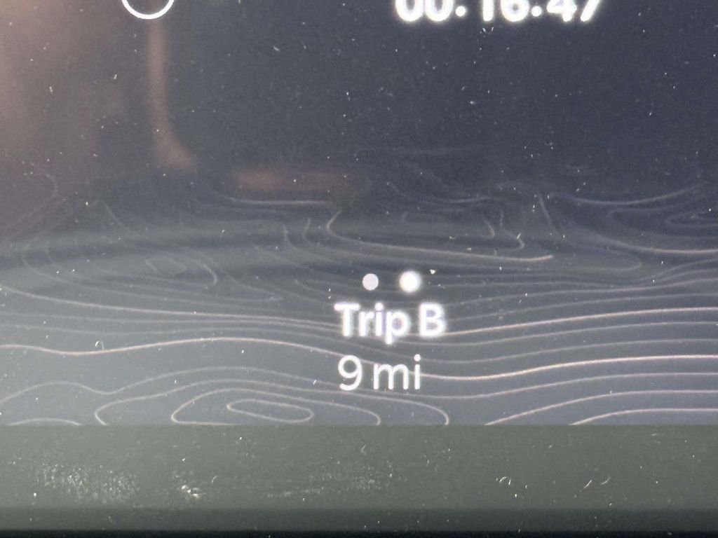 2025 Jeep Grand Cherokee Altitude - Photo 24