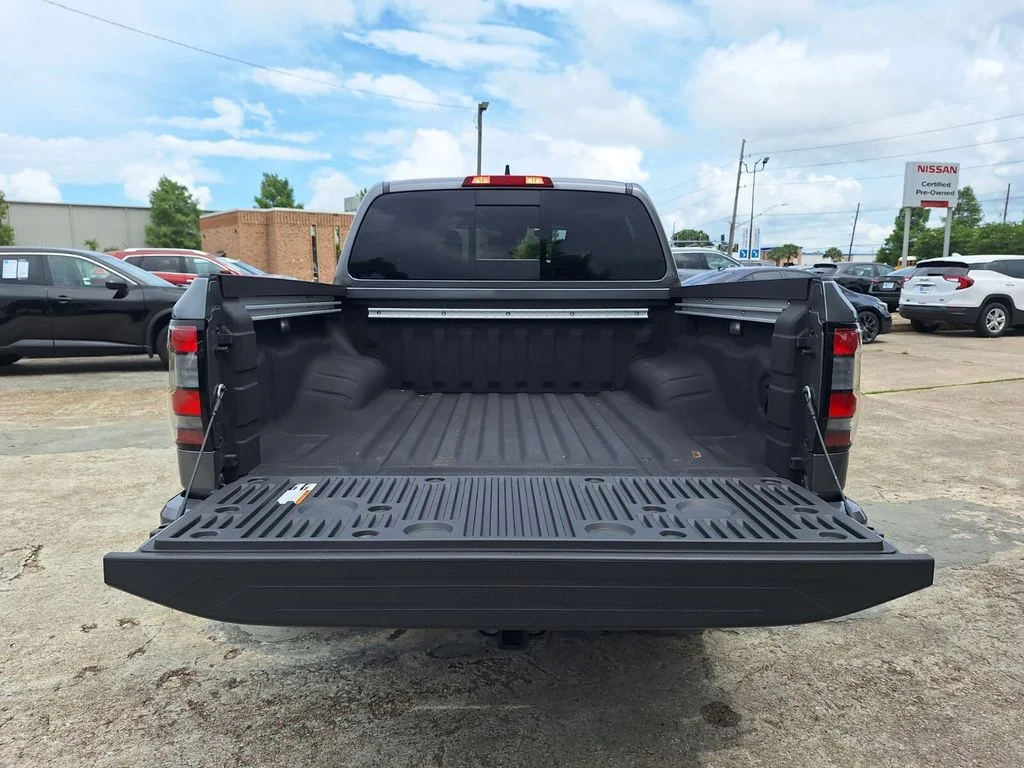 Used 2025 Gray Nissan PRO-X image 27