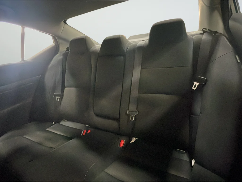 Used 2025 Silver Nissan 2.5 SV image 40